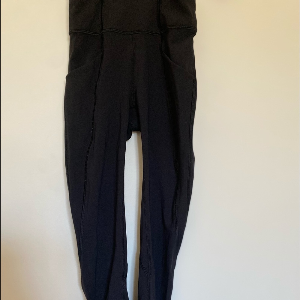 Black LuluLemon leggings
